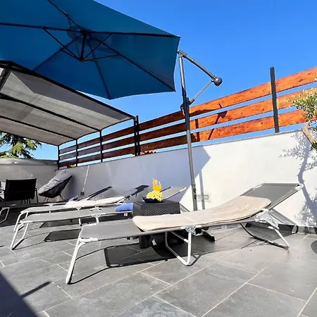 アパート Dominik プーラ