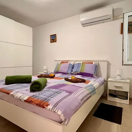 アパート Dominik